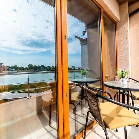 Penzion Casa Royal Pe Plaja Belona 3*